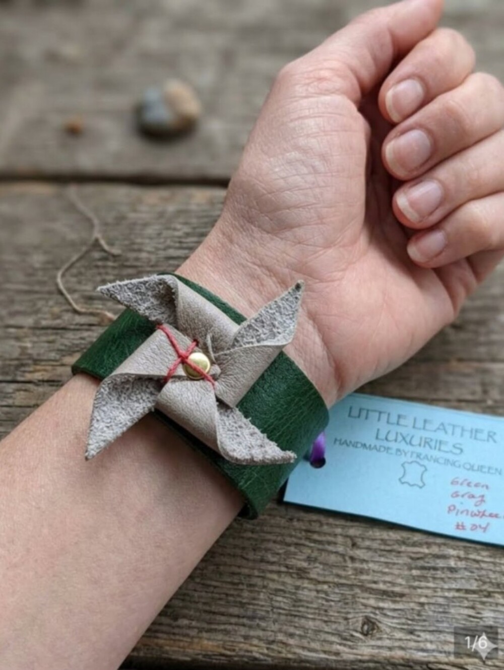 Handmade Green and Gray Genuine Leather Pinwheel Snap Bracelet